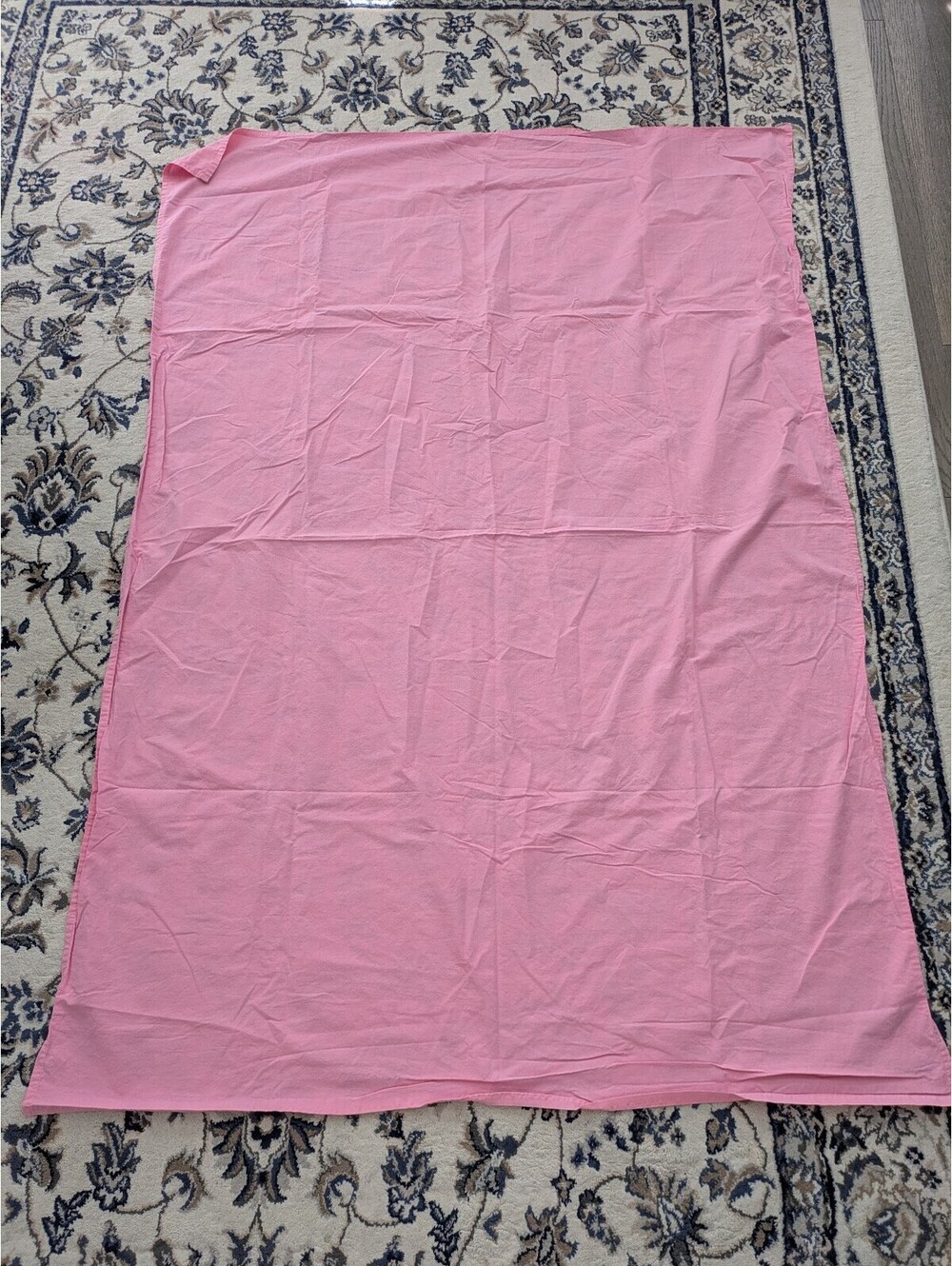 Classic Solid Pink Bed Sheet – Lightweight Cotton Blend Flat Replacement Sheet